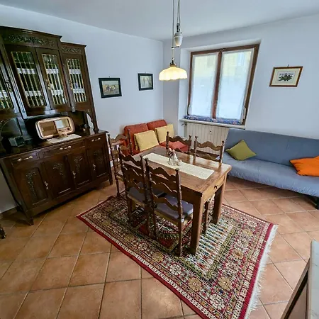 Piacevole Di Montagna Per 4 Persone